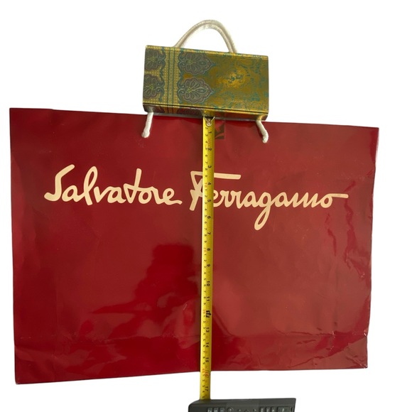 πΈ SALVATORE FERRAGAMO SHOPPING BAG - Picture 3 of 5